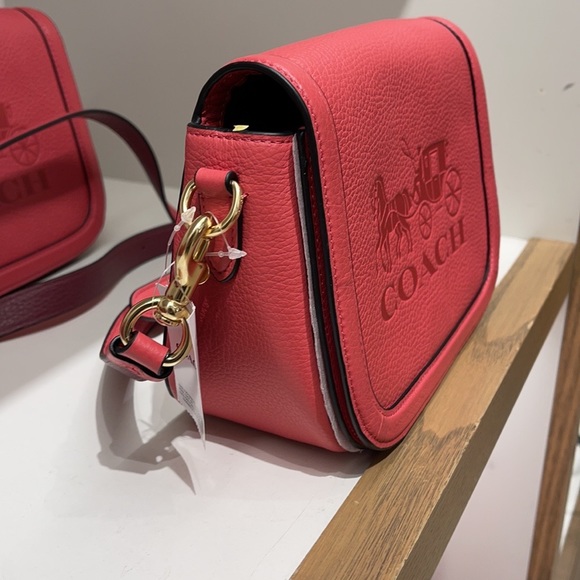 Coach Saddle Bag With Horse And Carriage - Picture 8 of 16